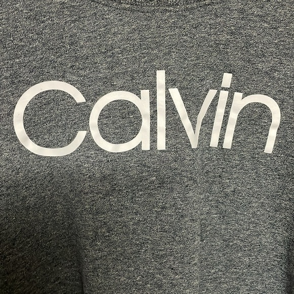 Calvin Klein size XL gray crop sweatshirt - Picture 2 of 6
